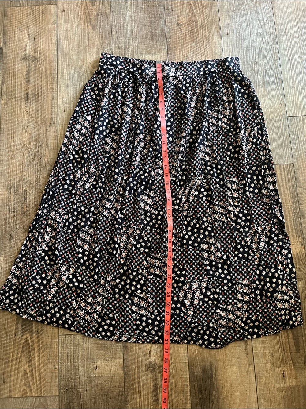 Orvis Indie Vintage Black Midi Skirt with Pink Floral Dots - Picture 6 of 8